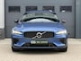 Volvo V60 T6 Recharge AWD R-Design|360|HuD|Pano|Trekhaak|19"
