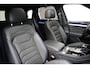 Volkswagen Touareg 3.0 TSi 462 pk eHybrid 4MOTION R | Wegklapbare Trekhaak | Luchtvering | Dynaudio | HUD |