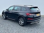 Skoda Kodiaq 1.5 TSI Sportline Business Trekhaak - Comfort Pakket - Camera - 19 Inch Licht metaal - Elec voorstoel met memory - Privacy Glass- Leren Dashboard - Stoel en stuur verwarming -