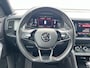 Skoda Kodiaq 1.5 TSI Sportline Business Trekhaak - Comfort Pakket - Camera - 19 Inch Licht metaal - Elec voorstoel met memory - Privacy Glass- Leren Dashboard - Stoel en stuur verwarming -