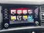 Skoda Kodiaq 1.5 TSI Sportline Business Trekhaak - Comfort Pakket - Camera - 19 Inch Licht metaal - Elec voorstoel met memory - Privacy Glass- Leren Dashboard - Stoel en stuur verwarming -