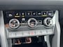 Skoda Kodiaq 1.5 TSI Sportline Business Trekhaak - Comfort Pakket - Camera - 19 Inch Licht metaal - Elec voorstoel met memory - Privacy Glass- Leren Dashboard - Stoel en stuur verwarming -