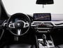 BMW 5-Serie 520i Business Edition Plus | Automaat | Panoramadak | Apple Carplay / Android Auto | Stoelverwarming | Stuurverwarming | Achteruitrijcamera |