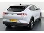 Ford Mustang Mach-E RWD 75 kWh Pure kracht met een vleugje Amerikaanse allure