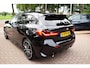 BMW 1-Serie 118i High Executive M-PAKKET/ AUTOM/PANO DAK/CARPLAY/CRUISE/NAVI/AIRCO-ECC/XENON/CAMERA/BLUETOOTH/PDC/STOEL STUUR VERW