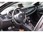 Alfa Romeo Giulietta 1.4 T Distinctive / NL - AUTO / DEALER ONDERHOUDEN / SPORTLEDER