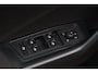 Volkswagen T-Roc 1.0 TSI Life Business Camera Stoel/stuurverwarming Carplay