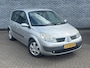 Renault Scenic 2.0-16V Expression Comfort | Airco | Cruise Control | LMV | Elekt. Ramen | Trekhaak | Nieuwe APK!