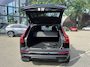 Volvo XC60 2.0 T6 Plug-in hybrid AWD Plus Black Edition LUCHTVERING | ELEK. TREKHAAK | STOEL + STOELVERWARMING | ACHTERBANK VERWARMD | HARMAN KARDON | RIJKLAAR | FABRIEKS GARANTIE T/M 7-2027 | PANO |