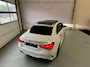 Mercedes-Benz A-klasse 180 AMG Black Line, Automaat, Panoramadak, Navi, Camera