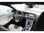 Volvo V40 Cross Country 1.5 T3 Summum | Luxury Line| Henk Scholten 35 Anniversary| Panorama dak| Adaptieve Cruise Control| Standkachel| LED verlichting| Elektrisch bedienbare bestuurdersstoel| Dodehoekdetectie