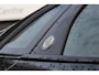 Volvo V40 Cross Country 1.5 T3 Summum | Luxury Line| Henk Scholten 35 Anniversary| Panorama dak| Adaptieve Cruise Control| Standkachel| LED verlichting| Elektrisch bedienbare bestuurdersstoel| Dodehoekdetectie