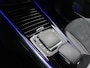 Mercedes-Benz GLA 250 e AMG Plug-In Hybride | AMG-Line IN en Exterieur | Sfeefverlichting| Chroompakket |  Navigatie | Panorama-schuifkanteldak | Stoelverwarming | 24 Maanden Mercedes-Benz Certified garantie.