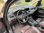 BMW 2-Serie Active Tourer 220i High Executive Aut. | Panorama | Full Led | Facelift | Sportstoelen | Stoelverwarming | Trekhaak |