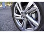 Volkswagen T-Roc 1.5 TSI 150PK R-Line Edition DSG Schuif/kantel dak Trekhaak LED ACC SIDE ASSIST