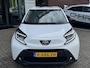 Toyota Aygo X FIRST 5-DEURS APPLE/ANDROID CAMERA CLIMA AD-CRUISE 17'' LM-VELGEN EL-RAMEN/SPIEGELS NL-AUTO 1E-EIG