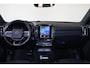 Volvo C40 Extended Range Plus 82 kWh - Panoramadak - IntelliSafe Assist & Surround - Verwarmde voorstoelen & stuur - Parkeersensoren voor & achter - Draadloze tel. lader - Extra getint glas - 19' LMV
