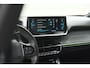 Peugeot e-2008 EV GT 50 kWh | 11 KW Lader | 96,3% SOH | Adaptieve Cruise Control | Dodehoekdetectie | Stoelverwarming | Navigatie