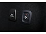Volvo V60 2.0 T4 Inscription - Panorama/schuifdak - IntelliSafe Assist & Surround - Parkeercamera achter - Verwarmde voorstoelen, stuur & achterbank - Parkeersensoren voor & achter - Elektr. bedienb. bestuurdersstoel - 19' LMV - Inklapbare trekhaak