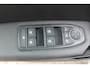 Renault Captur 1.0 TCe 100 Bi-Fuel Zen | Trekhaak | LM Velgen | Parkeersensoren achter | Apple car play |
