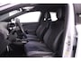 Volkswagen ID.4 Pro 77 kWh 204pk Automaat Trekhaak, Adaptive cruise control, Warmtepomp, LED matrix koplampen, Navigatie, Achteruitrijcamera, Stoelverwarming