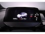 Volkswagen ID.4 Pro 77 kWh 204pk Automaat Trekhaak, Adaptive cruise control, Warmtepomp, LED matrix koplampen, Navigatie, Achteruitrijcamera, Stoelverwarming
