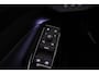 Volkswagen ID.4 Pro 77 kWh 204pk Automaat Trekhaak, Adaptive cruise control, Warmtepomp, LED matrix koplampen, Navigatie, Achteruitrijcamera, Stoelverwarming