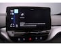 Volkswagen ID.4 Pro 77 kWh 204pk Automaat Trekhaak, Adaptive cruise control, Warmtepomp, LED matrix koplampen, Navigatie, Achteruitrijcamera, Stoelverwarming