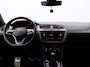 Volkswagen Tiguan 1.4 TSI eHybrid R-Line Business+ 245PK DSG Panoramadak, Trekhaak, Leder, Black Style, Stoel-Stuurverwarming, Keyless, Achteruitrijcamera, Elektr. Achterklep, Memorystoel, 20" LM Velgen