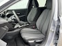 Peugeot 208 1.2 Hybrid 110 e-DCS6 Allure | Navigatie | Camera voor & Achter | Cruise control | CarPlay |