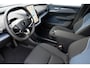 Volvo EX30 P5 Long Range Plus Europa 69 kWh | | Apple carplay/ Android auto | Electronic climate control | 18" lichtmetalen velgen | Voorstoelen verwarmd | Achterbank verwarmd | Stuurwiel verwarmd | Warmtepomp | Extra getint glas achterzijde |