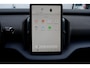 Volvo EX30 P5 Long Range Plus Europa 69 kWh | | Apple carplay/ Android auto | Electronic climate control | 18" lichtmetalen velgen | Voorstoelen verwarmd | Achterbank verwarmd | Stuurwiel verwarmd | Warmtepomp | Extra getint glas achterzijde |