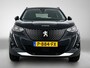 Peugeot 2008 SUV Allure 130pk Automaat | Navigatie | Climate Control | Cruise Control | Parkeersensoren | Keyless | Led koplampen | Armsteun | Apple Carplay / Android Auto | Bluetooth | DAB+ radio | Stof/kunstleder | Multifunctioneel lederen stuurwiel | Automatisch dimlicht | Regensensor | Donker getint glas | 17" lichtmetalen velgen |