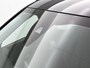 Peugeot 2008 SUV Allure 130pk Automaat | Navigatie | Climate Control | Cruise Control | Parkeersensoren | Keyless | Led koplampen | Armsteun | Apple Carplay / Android Auto | Bluetooth | DAB+ radio | Stof/kunstleder | Multifunctioneel lederen stuurwiel | Automatisch dimlicht | Regensensor | Donker getint glas | 17" lichtmetalen velgen |