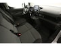 Opel Combo-e 50 kWh | Snelladen | SOH 98% | 3 Zits | Airco | Camera | Carplay | Cruise | Navi | Parkeersens.