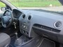 Ford Fusion 1.4-16V Champion 5 deurs HOGE INSTAP! NL AUTO NAP! NIEUWE APK EN KLEINE BEURT! Airco l Trekhaak l Elek pakket! NETJES!