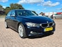 BMW 3-Serie 328i High Executive - Leder - Navi - 18 inch - PDC