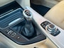 BMW 3-Serie 328i High Executive - Leder - Navi - 18 inch - PDC