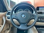 BMW 3-Serie 328i High Executive - Leder - Navi - 18 inch - PDC