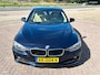 BMW 3-Serie 328i High Executive - Leder - Navi - 18 inch - PDC