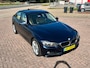 BMW 3-Serie 328i High Executive - Leder - Navi - 18 inch - PDC