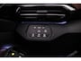 Volkswagen ID.5 Pro 77 kWh 174pk Automaat Adaptive cruise control, Parkeersensoren, Navigatie, App connect, LED koplampen, Stoelverwarming, Airco, Stuurwiel verwarmd