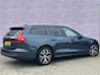 Volvo V60 2.0 B3 Essential Edition | Trekhaak | Adaptieve cruise control | Stoel/stuurverwarming | Achteruitrijcamera |