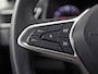 Renault Clio 1.0 TCe 90 Equilibre (APPLE CARPLAY, GROOT NAVI, CRUISE, SPORTSTOELEN, LANE ASSIST, NIEUWE APK, NIEUWSTAAT)