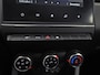 Renault Clio 1.0 TCe 90 Equilibre (APPLE CARPLAY, GROOT NAVI, CRUISE, SPORTSTOELEN, LANE ASSIST, NIEUWE APK, NIEUWSTAAT)