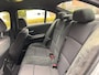 BMW 3-Serie 318i Business Line Sport Aut. | M-Pakket | Xenon | Historie | Sportstoelen | Alcantara | 18 Inch | Led Achterlichten |