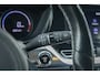 Kia Niro EV e-Niro DynamicLine 64 kWh | Apple Carplay/Android Auto | Stuur/Stoel verwarming | Adaptive Cruise Control | Camera | Achteruitrijcamera | Apple Carplay/Android Auto|telefoonintegratie premium | Cruise control adaptief met Stop&Go en stuurhulp
