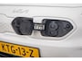 Kia Niro EV e-Niro DynamicLine 64 kWh | Apple Carplay/Android Auto | Stuur/Stoel verwarming | Adaptive Cruise Control | Camera | Achteruitrijcamera | Apple Carplay/Android Auto|telefoonintegratie premium | Cruise control adaptief met Stop&Go en stuurhulp