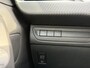 Peugeot 2008 Blue Lion 1.2 PureTech 130PK Navigatie, Parkeersensoren, Trekhaak, Panoramadak, Apple Carplay, Android Auto