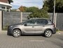 Peugeot 2008 Blue Lion 1.2 PureTech 130PK Navigatie, Parkeersensoren, Trekhaak, Panoramadak, Apple Carplay, Android Auto